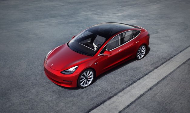 ¿Cómo un Tesla le pudo salvar la vida al conductor?